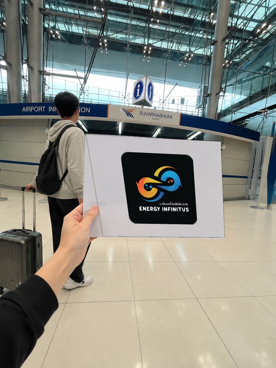 准时在机场等候接机